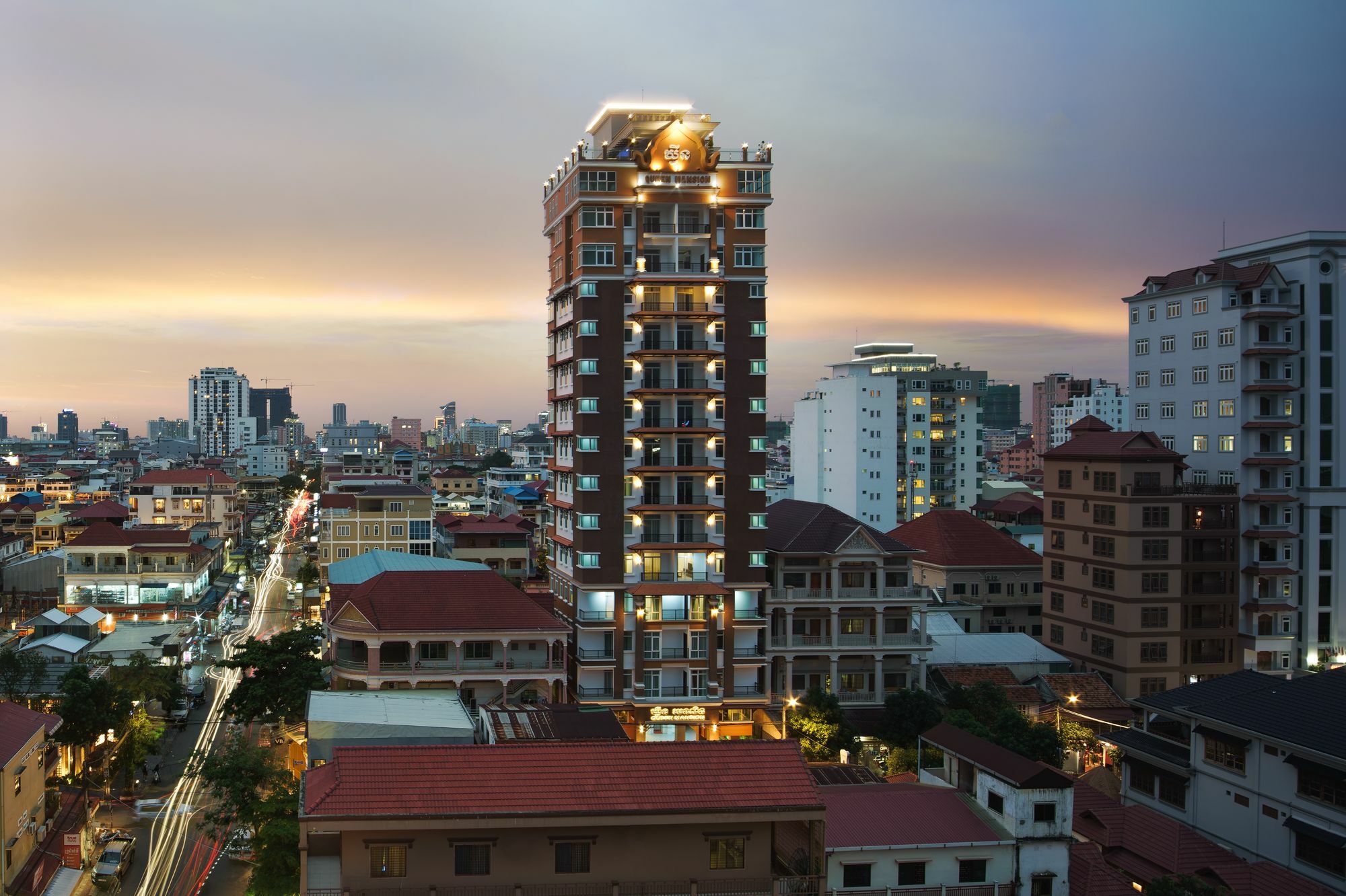 Queen Mansion Phnom Penh Eksteriør billede